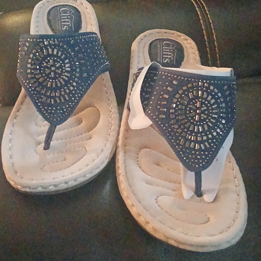 Sandals 9.5